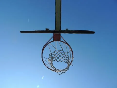 Under The Hoop Stock-Fotos