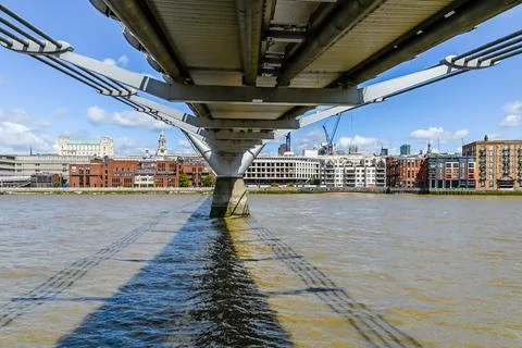 Under Millennium Bridge Stock Photos