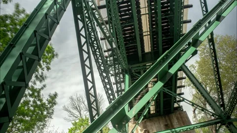 Underbridge Time Lapse Vídeos de archivo 208409677