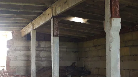Underground bunker with supporting columns Video stock 63159199