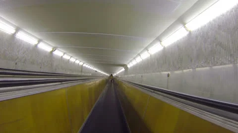 Underground horizontal conveyor Video stock 24815166