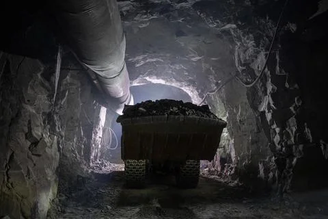 Underground mining mine industry loader ore gold Stock Photos