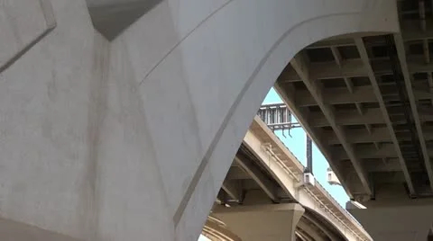 Underneath of  Wilson Bridge 스톡 동영상 12363473