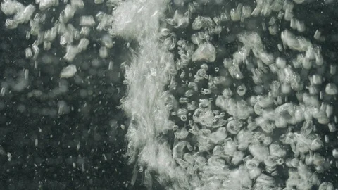 Underwater air bubbles Stock Footage 100018932