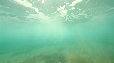 Underwater beach wave slow motion Video stock 54713066