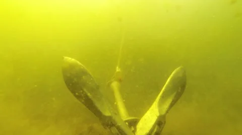 Underwater boat anchor. Vidéo 55283533