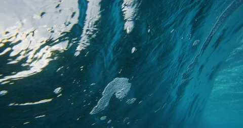 Underwater breaking wave Stock Footage 103898445
