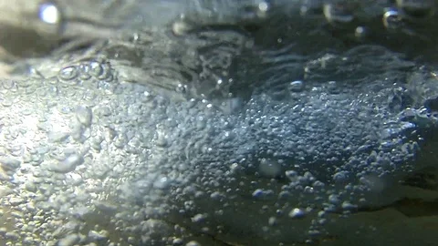 Underwater buubling effect
Flat profil Video stock 94195667