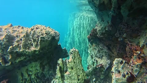 Underwater Philippines scuba diving in Coron, Palawan Видео 302855176