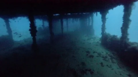 Underwater POV exploring inside the USS Spiegel Grove wreck 스톡 동영상 80439078