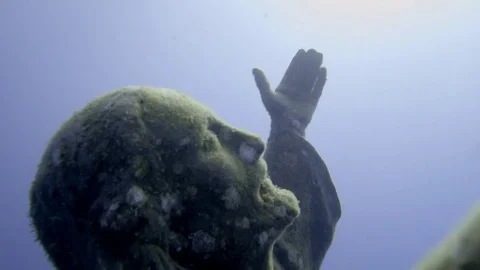 Underwater Statue: Jesus Stock Footage 75166874