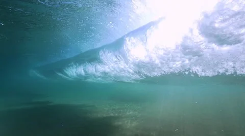 Underwater Wave in slow motion. Video stock 49649034