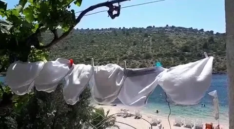 Underwear drying Vídeos de archivo 273983422