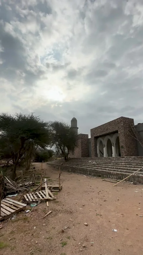 Unfinished Stone Mosque Construction Vídeo Stock 338264316