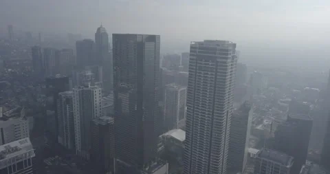 Ungraded, Panel aerial flight through business district's skyscrapers. Stock-Footage 130655285
