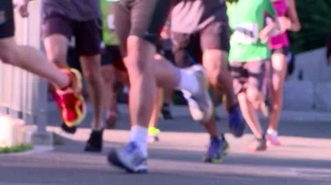UNIDENTIFIABLE MARATHON FUN RUN JOGGERS RUNNERS 1080 HIGH DEFINITION 1920X1080 Stock Footage