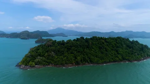 Uninhabited Island Video stock 133870207