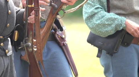 Union soldiers loading weapons Stock Footage 67427255