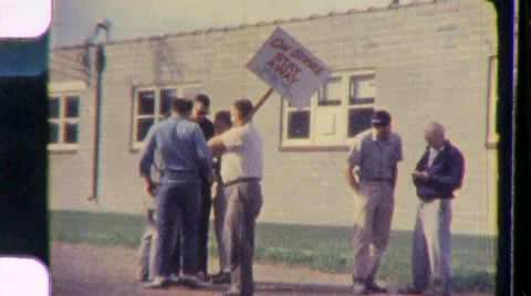 Union Workers Men On Strike Picket Line Protest 60s Vintage Film Home Movie 8mm 스톡 동영상 8736283