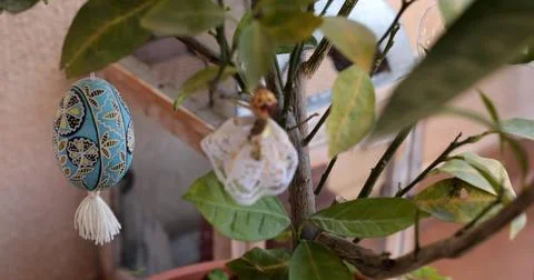 Unique Easter egg pysanka decorations enhance a charming indoor space with .. 写真素材
