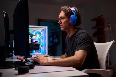 A Unique Gaming Setup Featuring Exceptional Arm Support Designed for Enhanced Stock Photos
