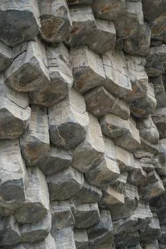 Unique geological formation of basalt columns in Armenia, showcasing natural Foto stock