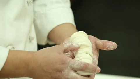 Unique skill of quickly rolling dumpling skin (4) Stock Footage 202259365