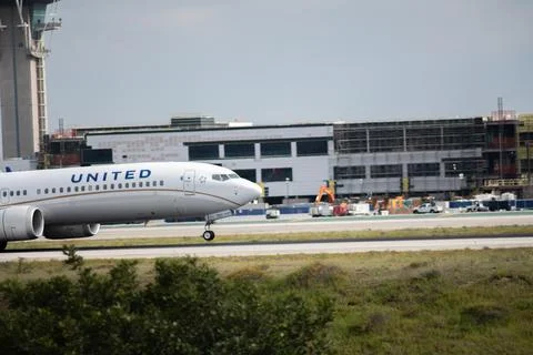 United Airlines aircraft at Los Angeles International Airport Stock Photos