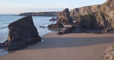 United Kingdom, Cornwall, Rugged Cornish coastlineand rock stacks at Bedruthan Video stock 76116512