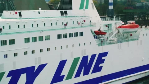 Unity Line ferry leaving the bay of the port of Svinoustye in Poland 스톡 동영상 220776185