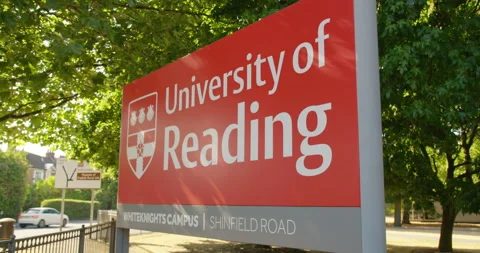 Univ Reading Sign Vídeos de archivo 146616161