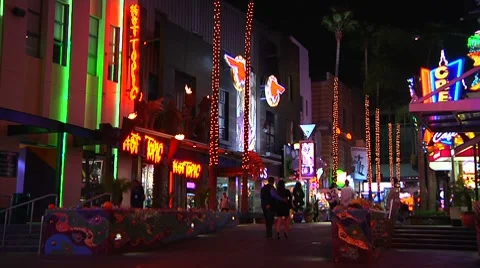 Universal City Walk - Realtime Stock Footage 7536209