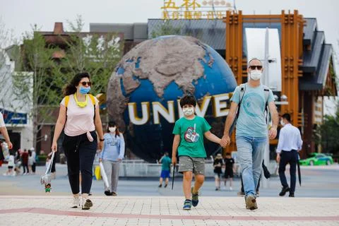 Universal Studios Beijing reopens amid easing of COVID-19 restrictions, China -  Stock Photos
