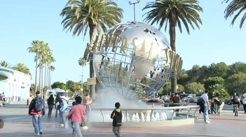 Universal Studios' rotating globe fountain Video stock 8548849