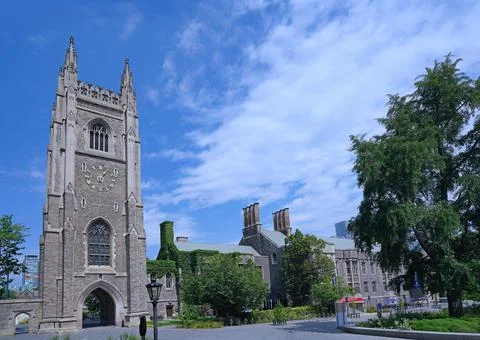University of Toronto, war memorial Clocktower and Hart House Stock Photos