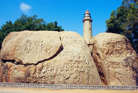 Unknown bas-relief &amp; light house 1900 AD, Mamallapuram, Tamil Nadu, India Foto stock