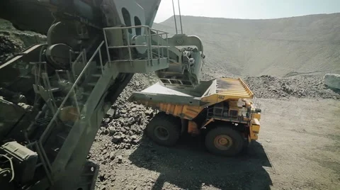 Unloading bucket to dump truck  set color Stock Footage 51449908