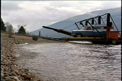 Unloading Cable Ferry  Video stock 343564