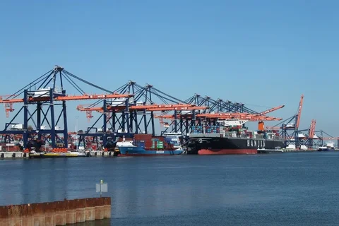 Unloading / loading container ship harbour unloaded. Timelapse Video stock 112803400