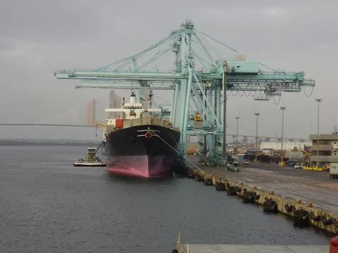 Unloading ships Stock Photos