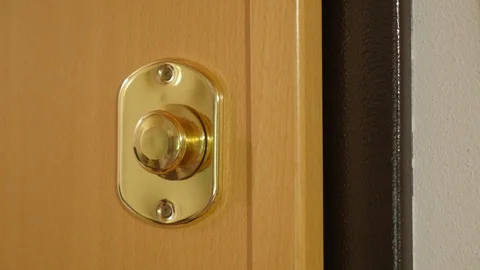 Unlocking the opening limiter and opening the armored door Видео 126921591