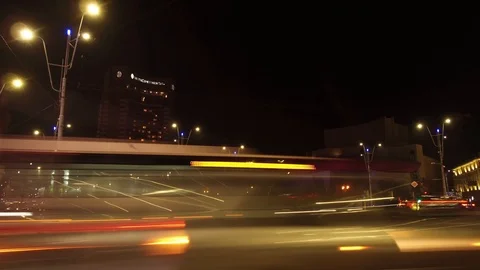 Unniversity Square 4K Stock-Footage 87795805