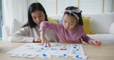 Unplugged coding activity for kindergarten kids at home or homeschool. Stock Footage 164010885