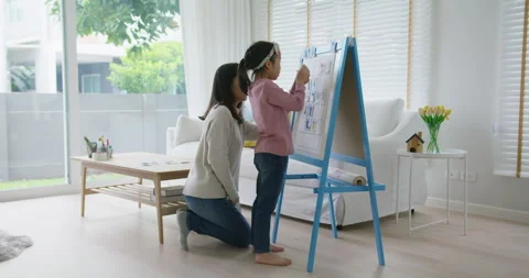 Unplugged coding activity for kindergarten kids at home or homeschool. Stock Footage 164165593
