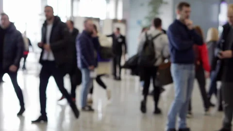 Unrecognizable people in the lobby. Video stock 194785098