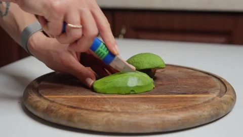 Unrecognizable woman preparing vegetable salad, sustainable lifestyle. Female 스톡 동영상 167614543