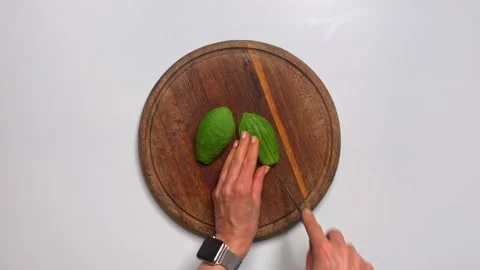 Unrecognizable woman preparing vegetable salad, sustainable lifestyle. Female Stockbeeldmateriaal 167614574