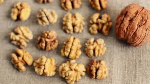 Unshelled Walnuts and Hard shell Walnut Concept 스톡 동영상 59086911