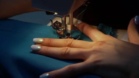 Unsuccessfully sews 库存影片 119071713