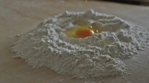 Uovo Stock Footage 151247595